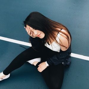 Meet your Posher, Sidney